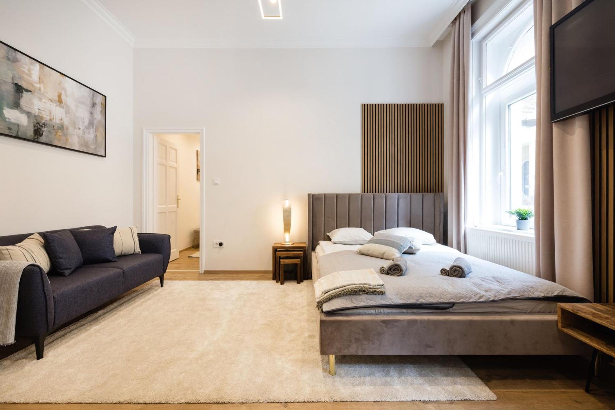 Sleek Downtown Living Apartment Budapest Ngoại thất bức ảnh